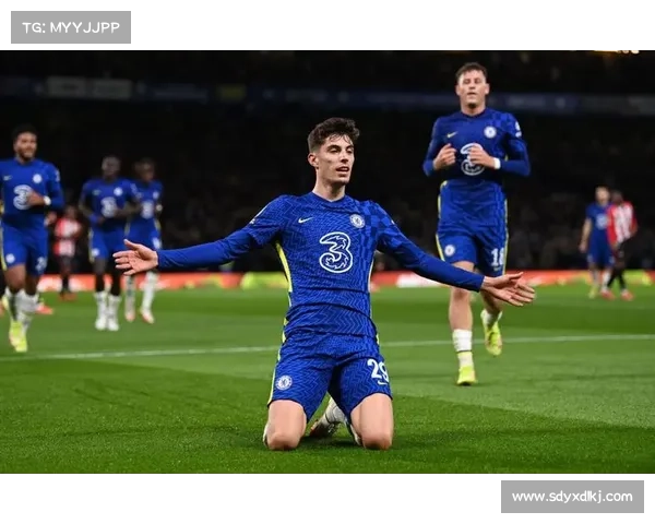 从技术心理与战术多角度解析哈弗茨点球失效的深层原因